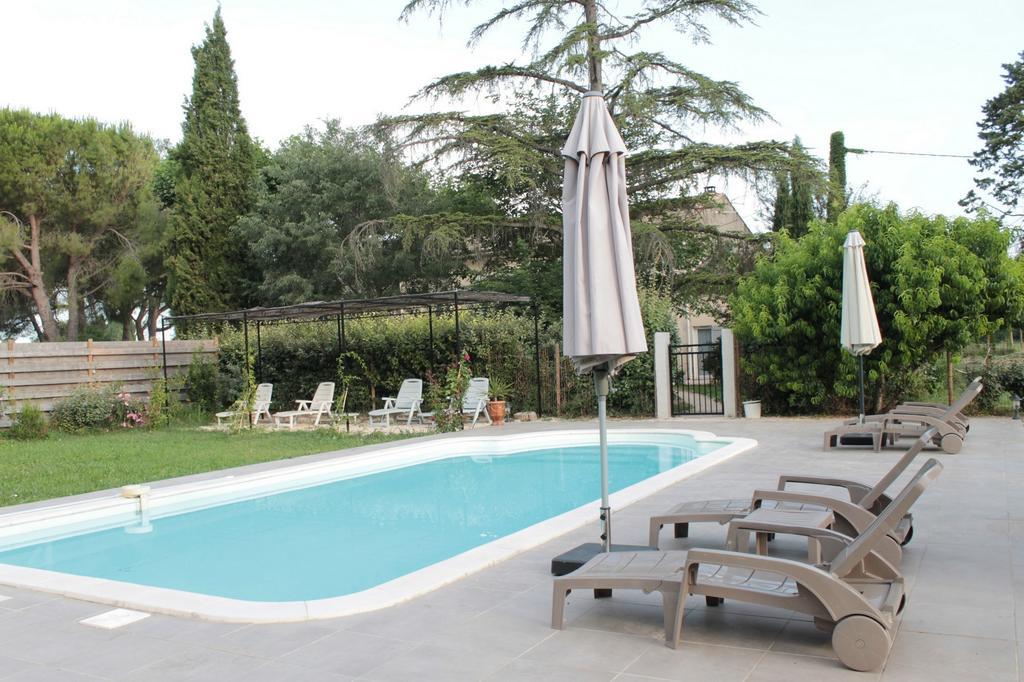 Mas De La Douceur Bed & Breakfast Saint-Andiol Екстериор снимка
