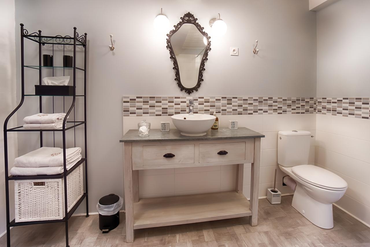 Mas De La Douceur Bed & Breakfast Saint-Andiol Екстериор снимка