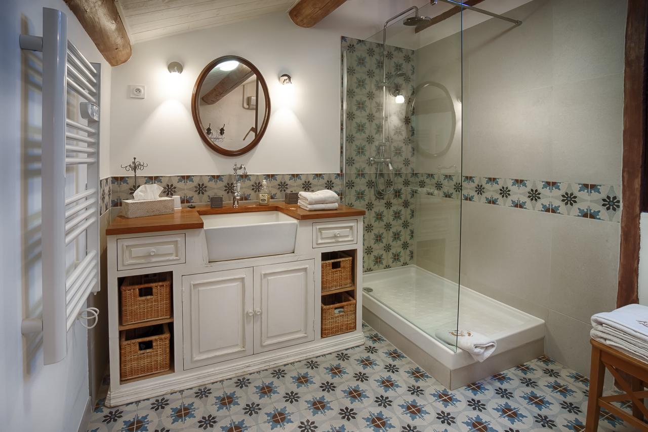 Mas De La Douceur Bed & Breakfast Saint-Andiol Екстериор снимка