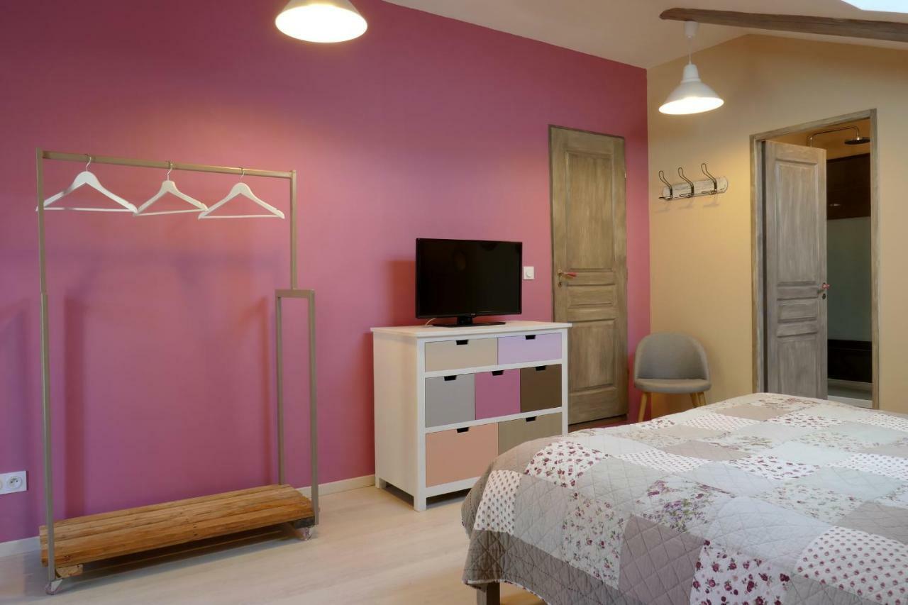 Mas De La Douceur Bed & Breakfast Saint-Andiol Екстериор снимка